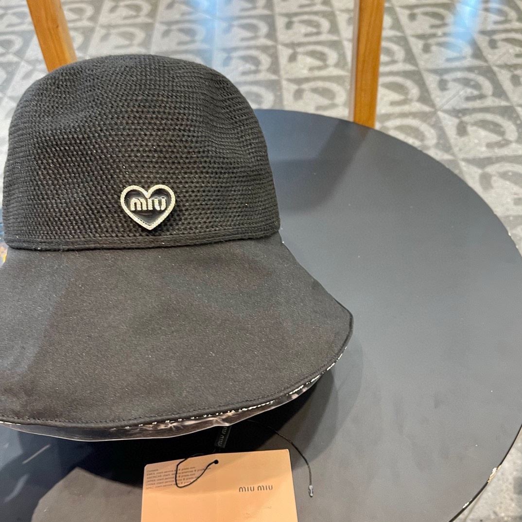 Miu Miu Caps